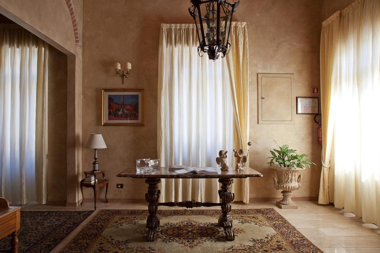 Hotel La Petite Maison Viareggio Extérieur photo