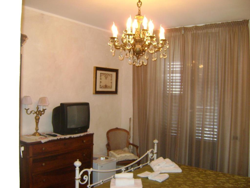 Hotel La Petite Maison Viareggio Chambre photo