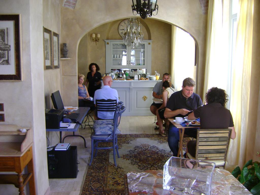 Hotel La Petite Maison Viareggio Extérieur photo