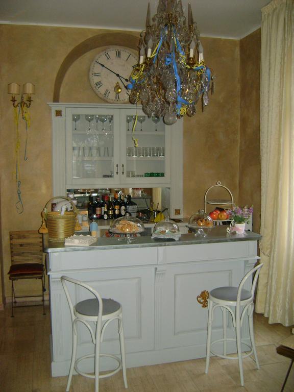 Hotel La Petite Maison Viareggio Extérieur photo