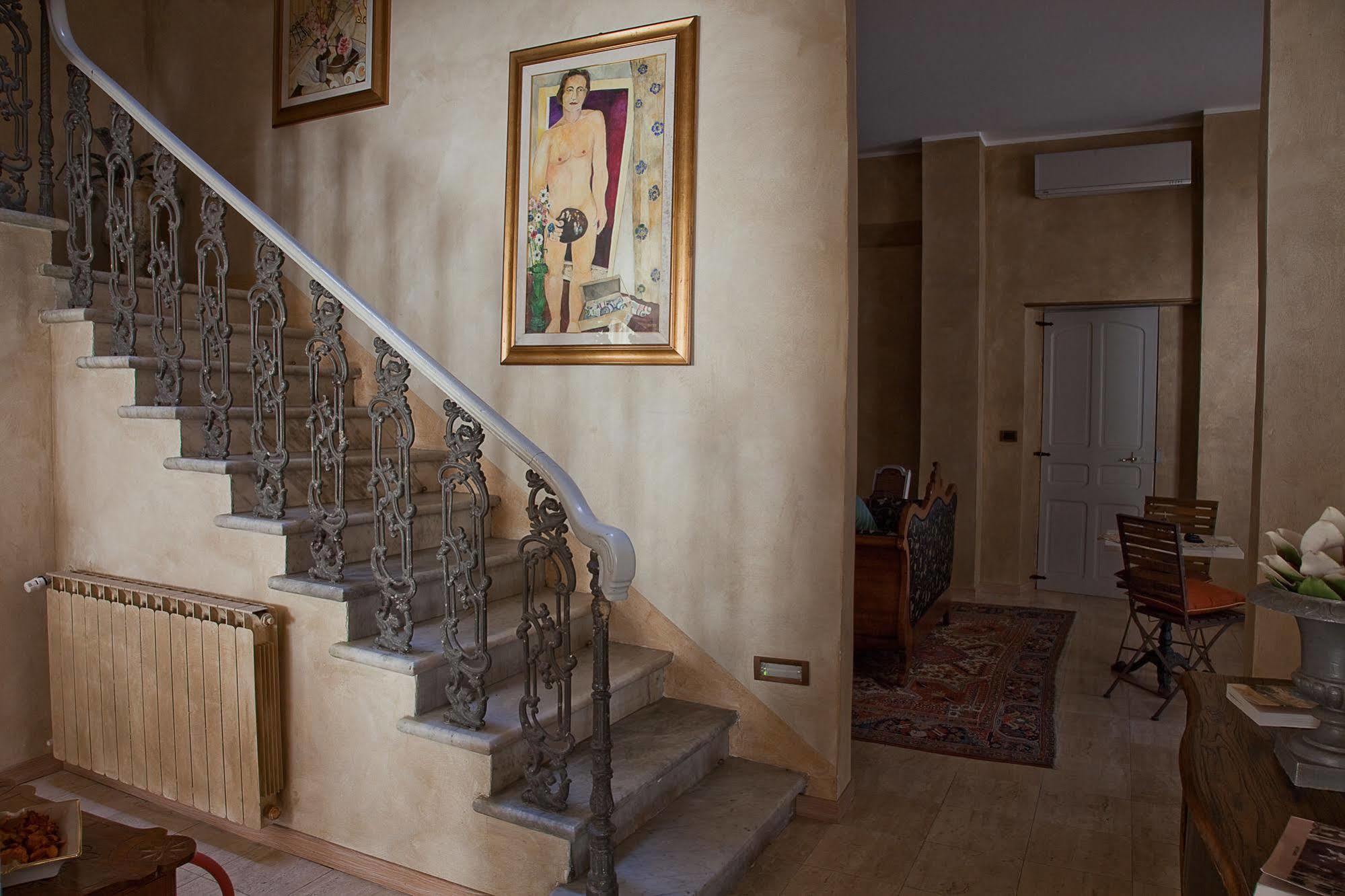 Hotel La Petite Maison Viareggio Extérieur photo