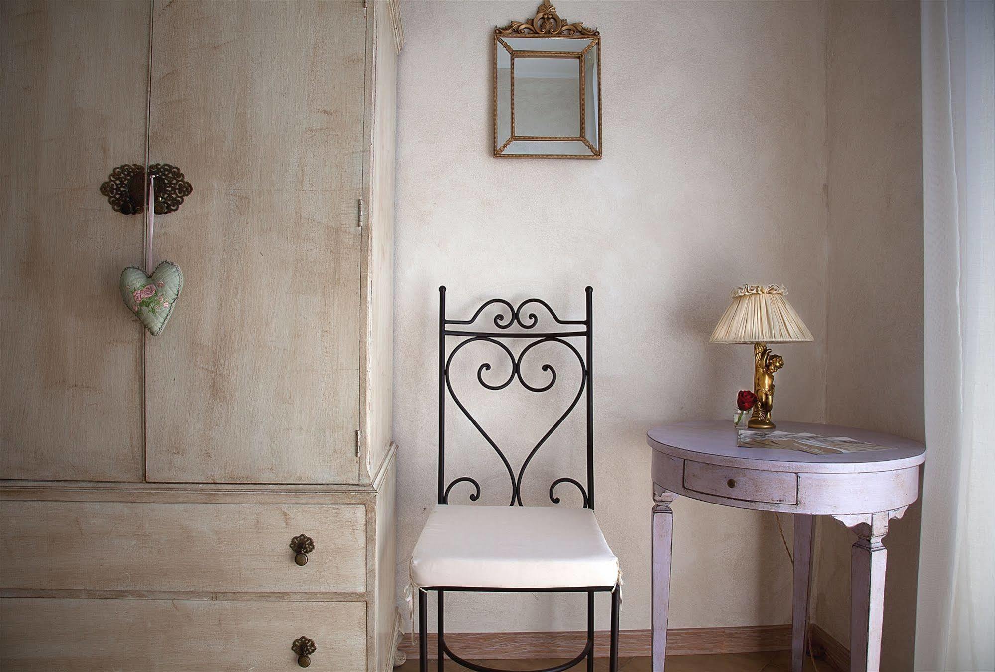 Hotel La Petite Maison Viareggio Extérieur photo