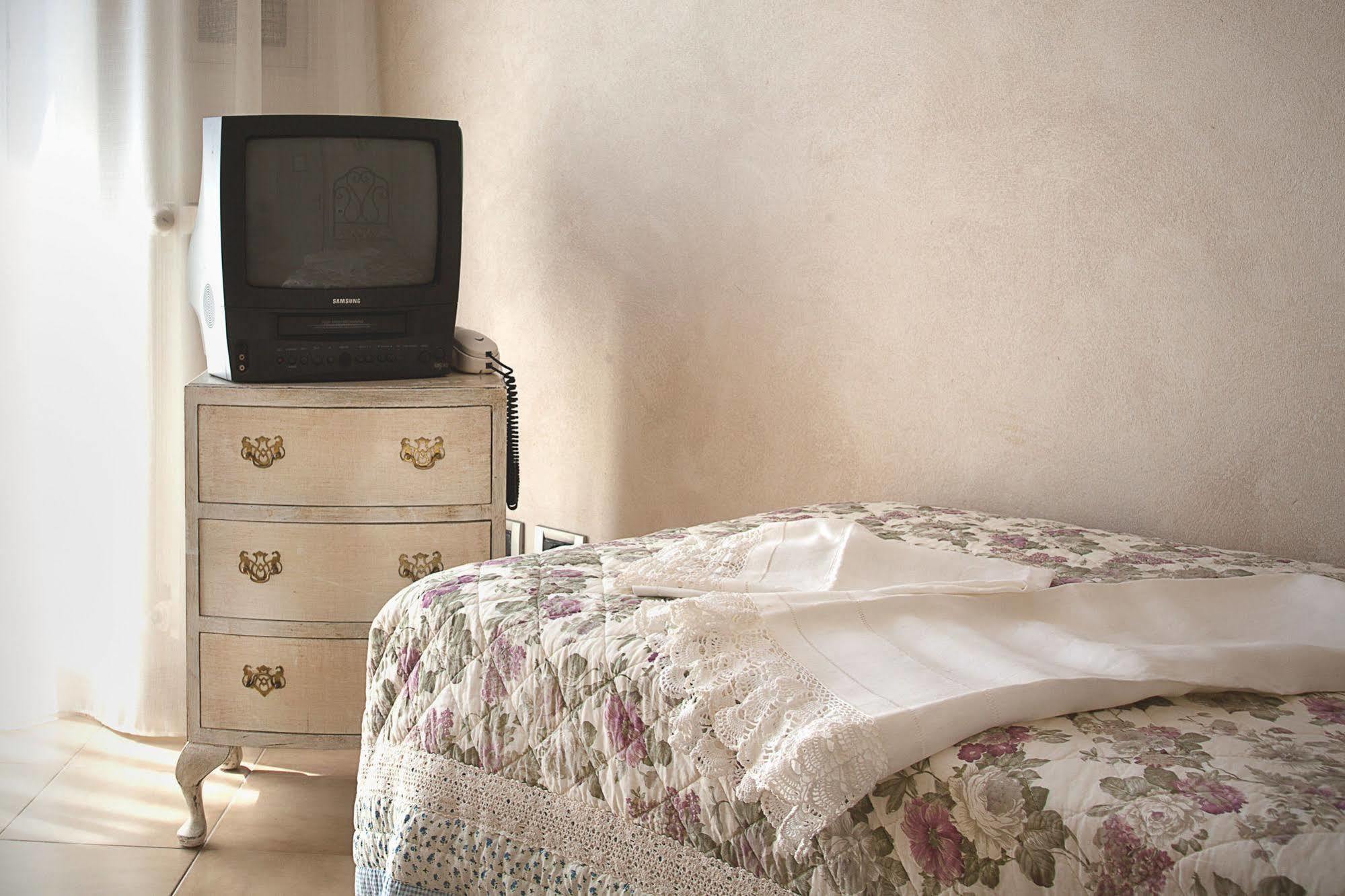 Hotel La Petite Maison Viareggio Extérieur photo