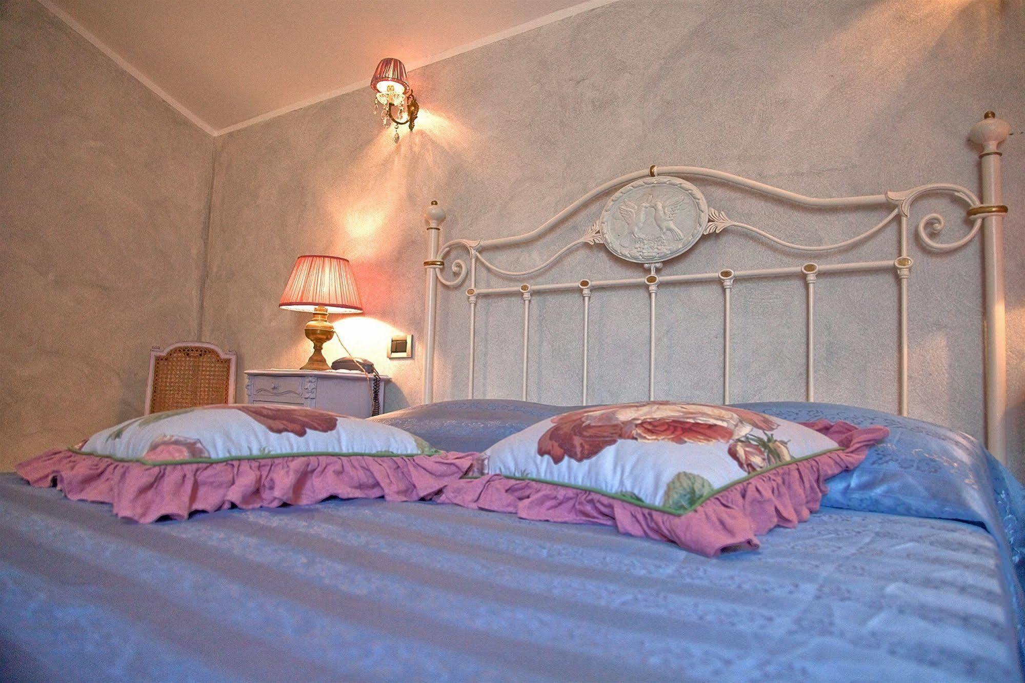 Hotel La Petite Maison Viareggio Extérieur photo