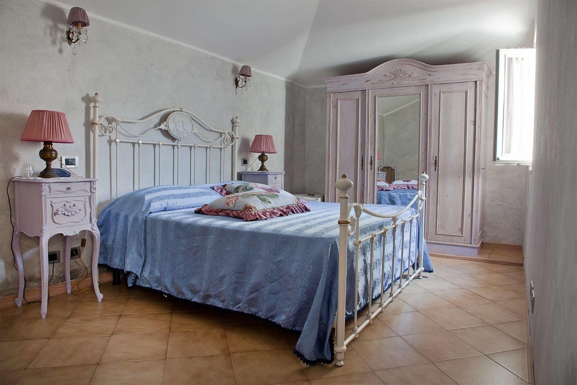 Hotel La Petite Maison Viareggio Extérieur photo