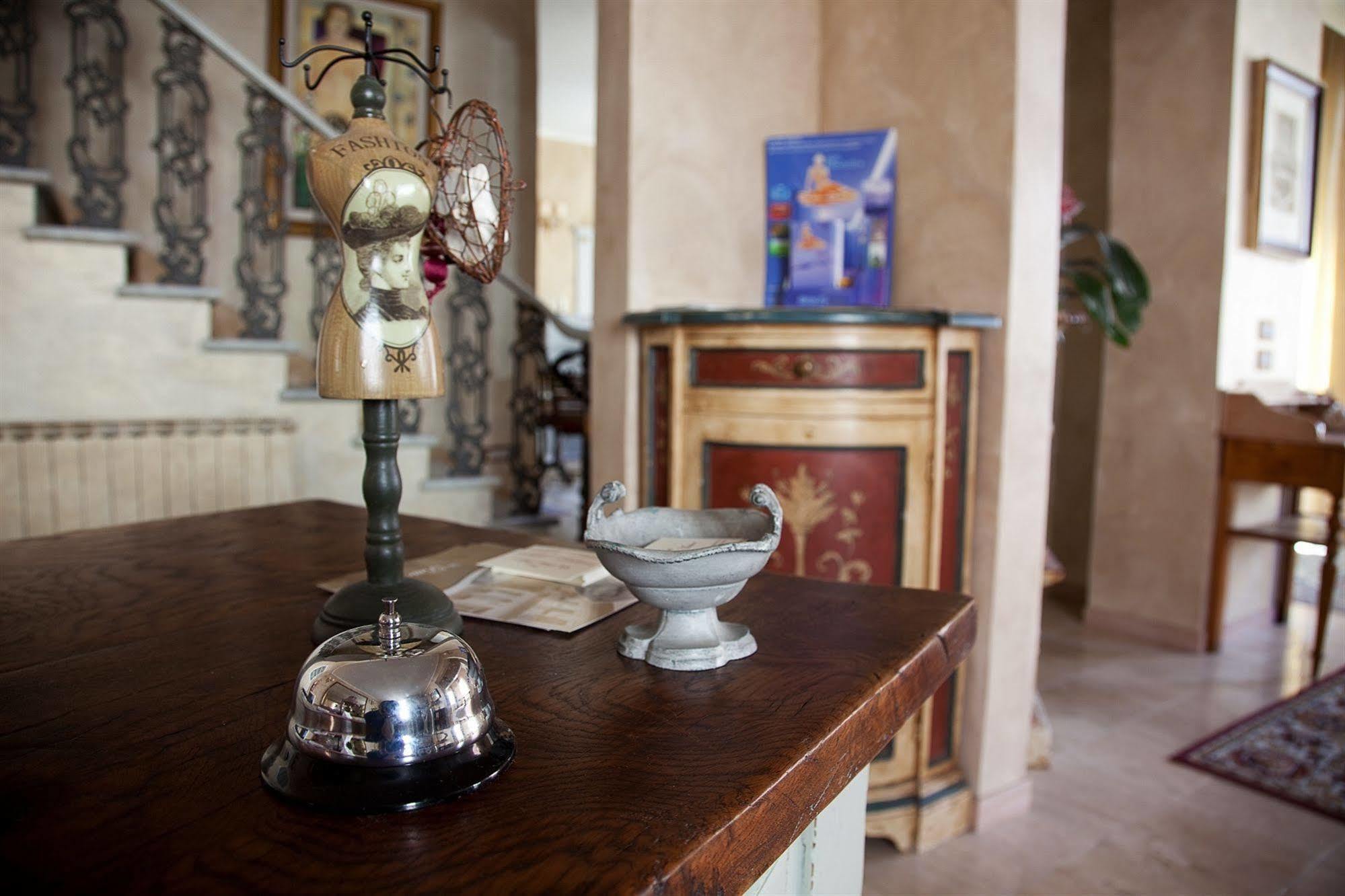 Hotel La Petite Maison Viareggio Extérieur photo