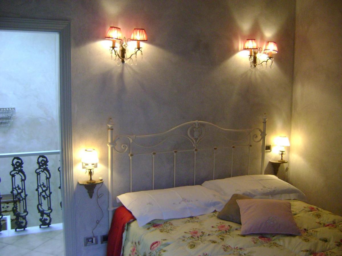 Hotel La Petite Maison Viareggio Chambre photo